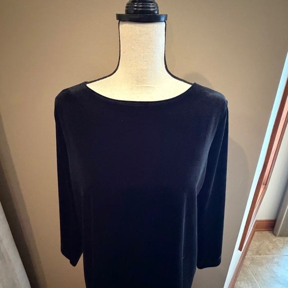 Easywear by Chicos Black Velvet Tunic with sheer hem, Size Large, (2) in Chico's - Picture 2 of 12